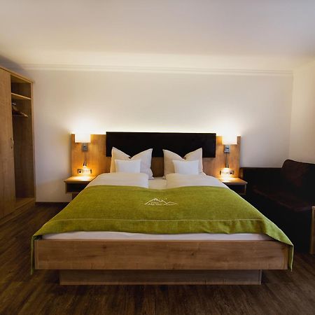 רוהפולדינג Hotel Alp Inn - Chiemgaukarte Inclusive מראה חיצוני תמונה