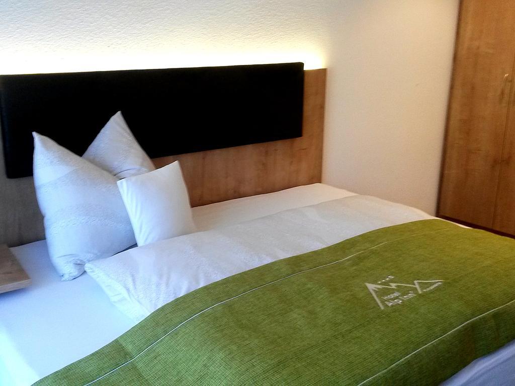 רוהפולדינג Hotel Alp Inn - Chiemgaukarte Inclusive מראה חיצוני תמונה
