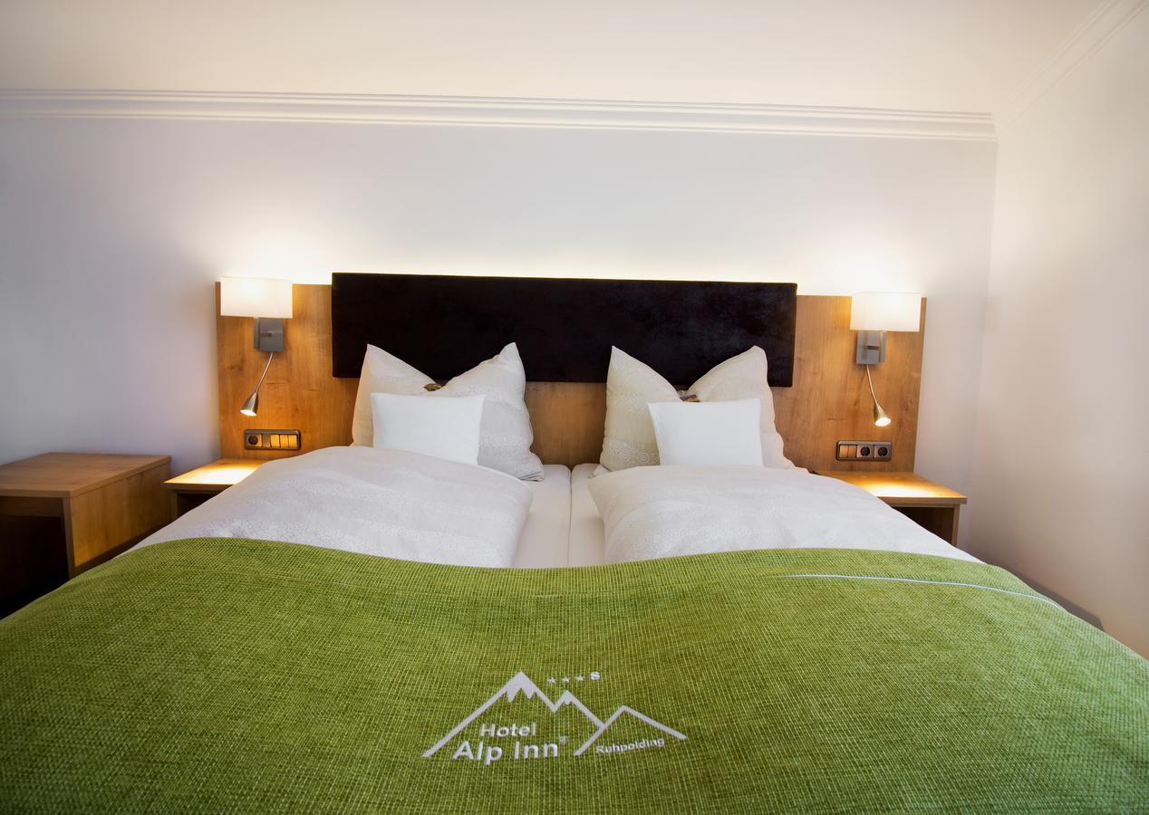 רוהפולדינג Hotel Alp Inn - Chiemgaukarte Inclusive מראה חיצוני תמונה