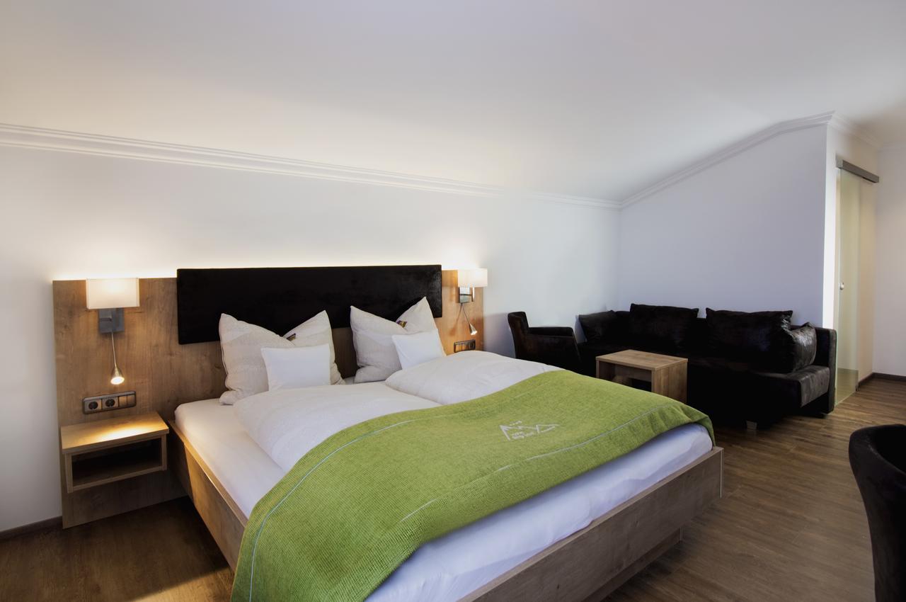 רוהפולדינג Hotel Alp Inn - Chiemgaukarte Inclusive מראה חיצוני תמונה