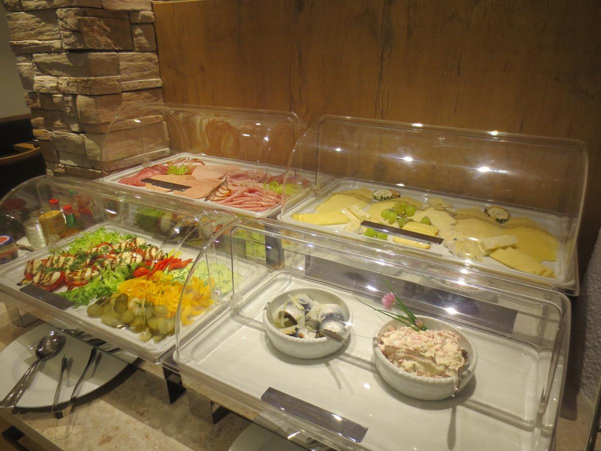 רוהפולדינג Hotel Alp Inn - Chiemgaukarte Inclusive מראה חיצוני תמונה