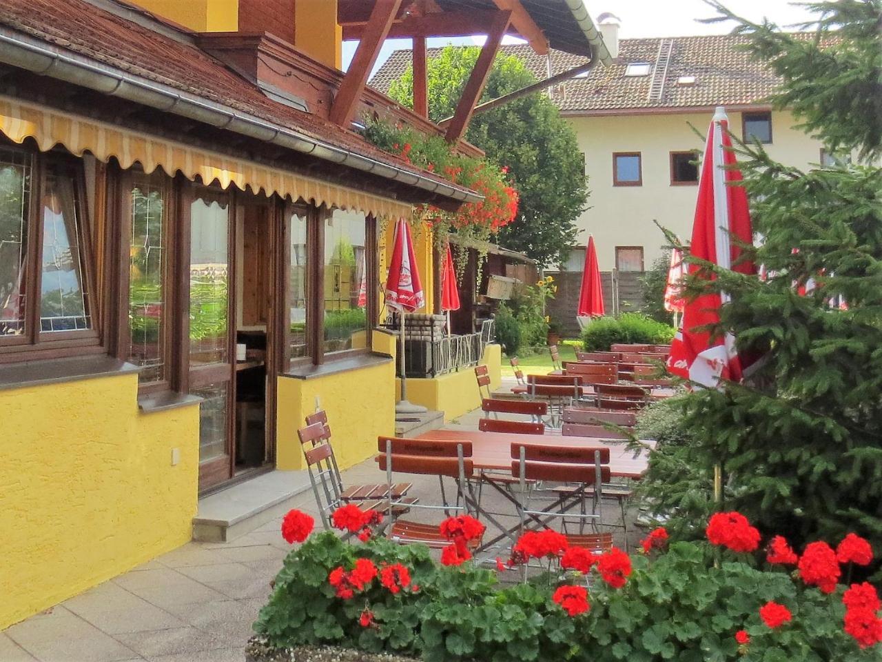 רוהפולדינג Hotel Alp Inn - Chiemgaukarte Inclusive מראה חיצוני תמונה